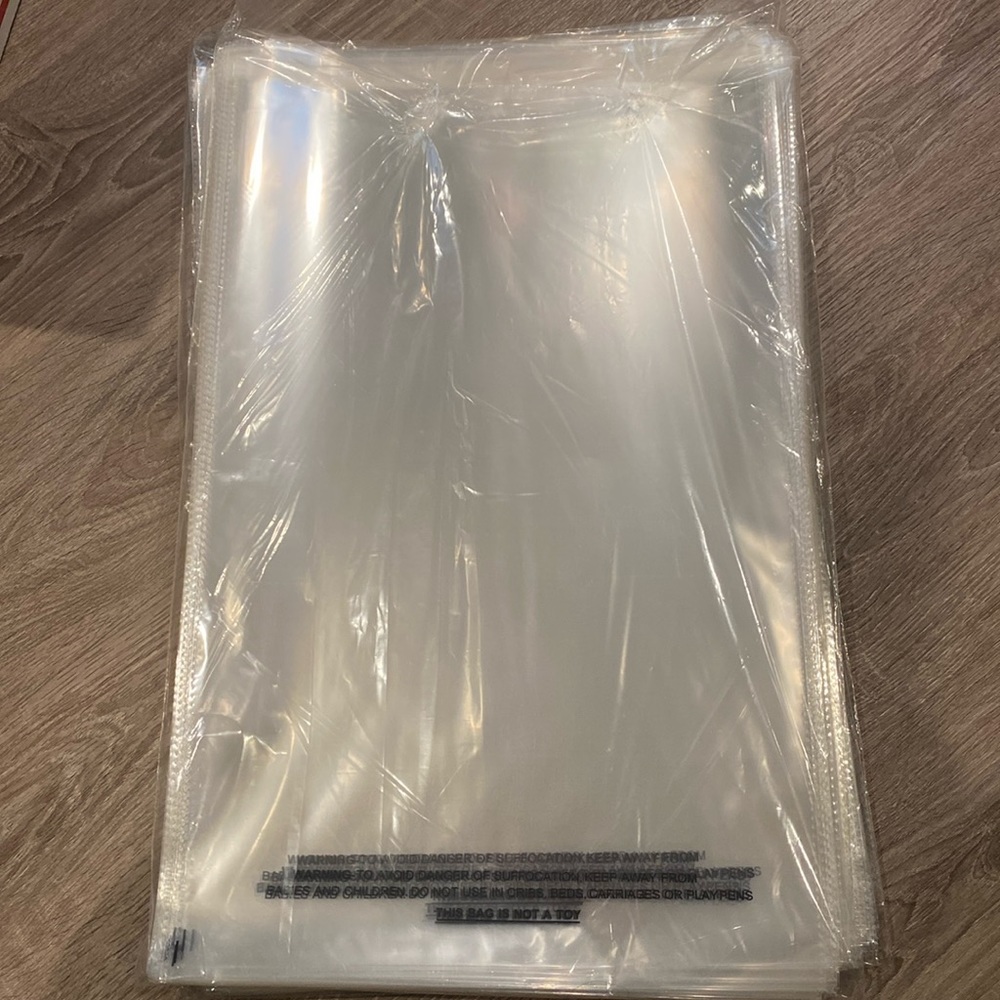Set of 200 Clear Polybags Sealable with Suffocation Warning